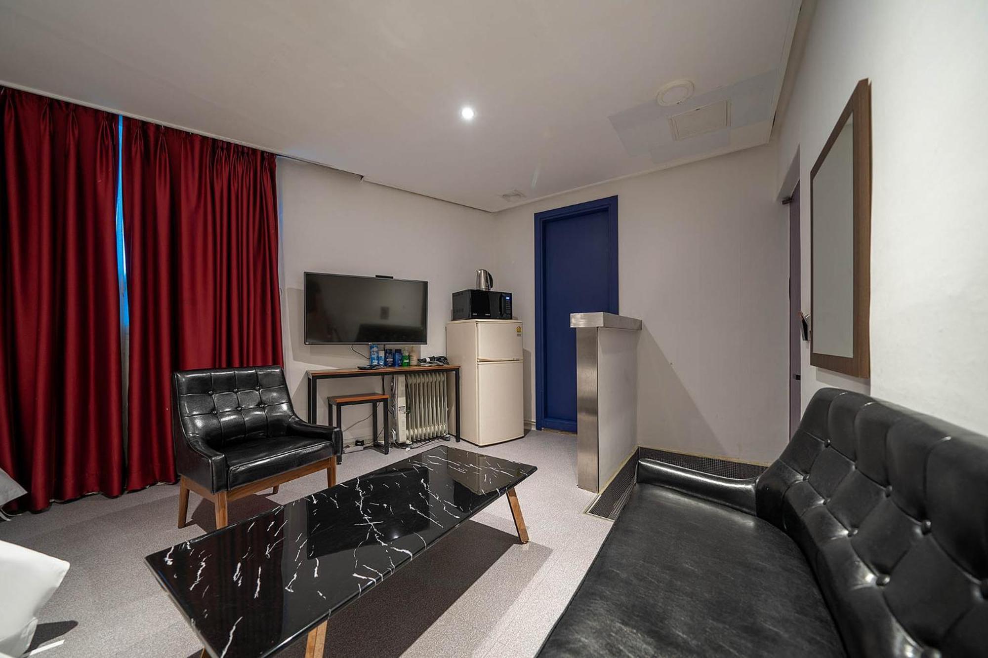 Pacific7 Hotel Pyeongtaek Exterior photo