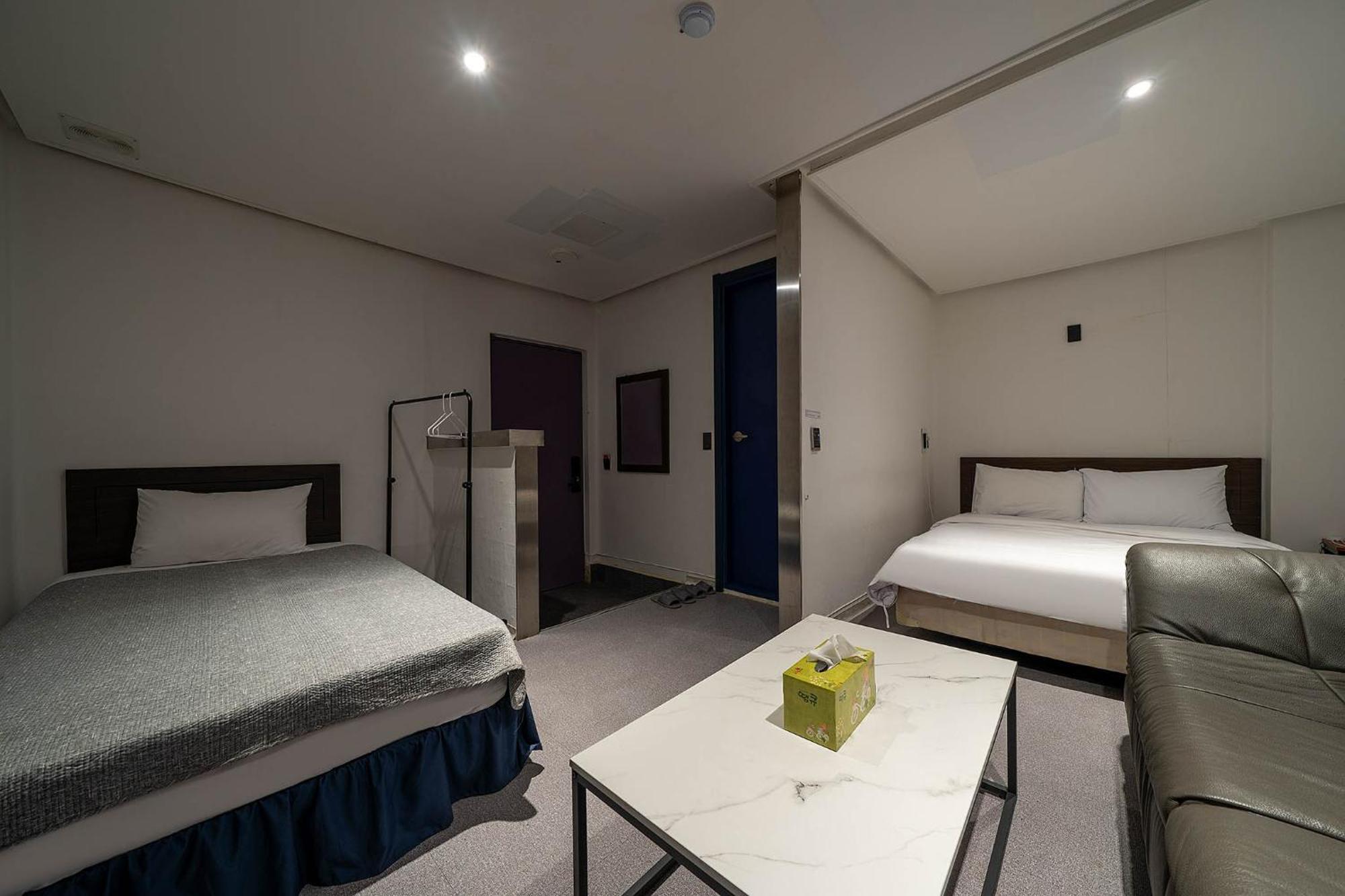 Pacific7 Hotel Pyeongtaek Exterior photo