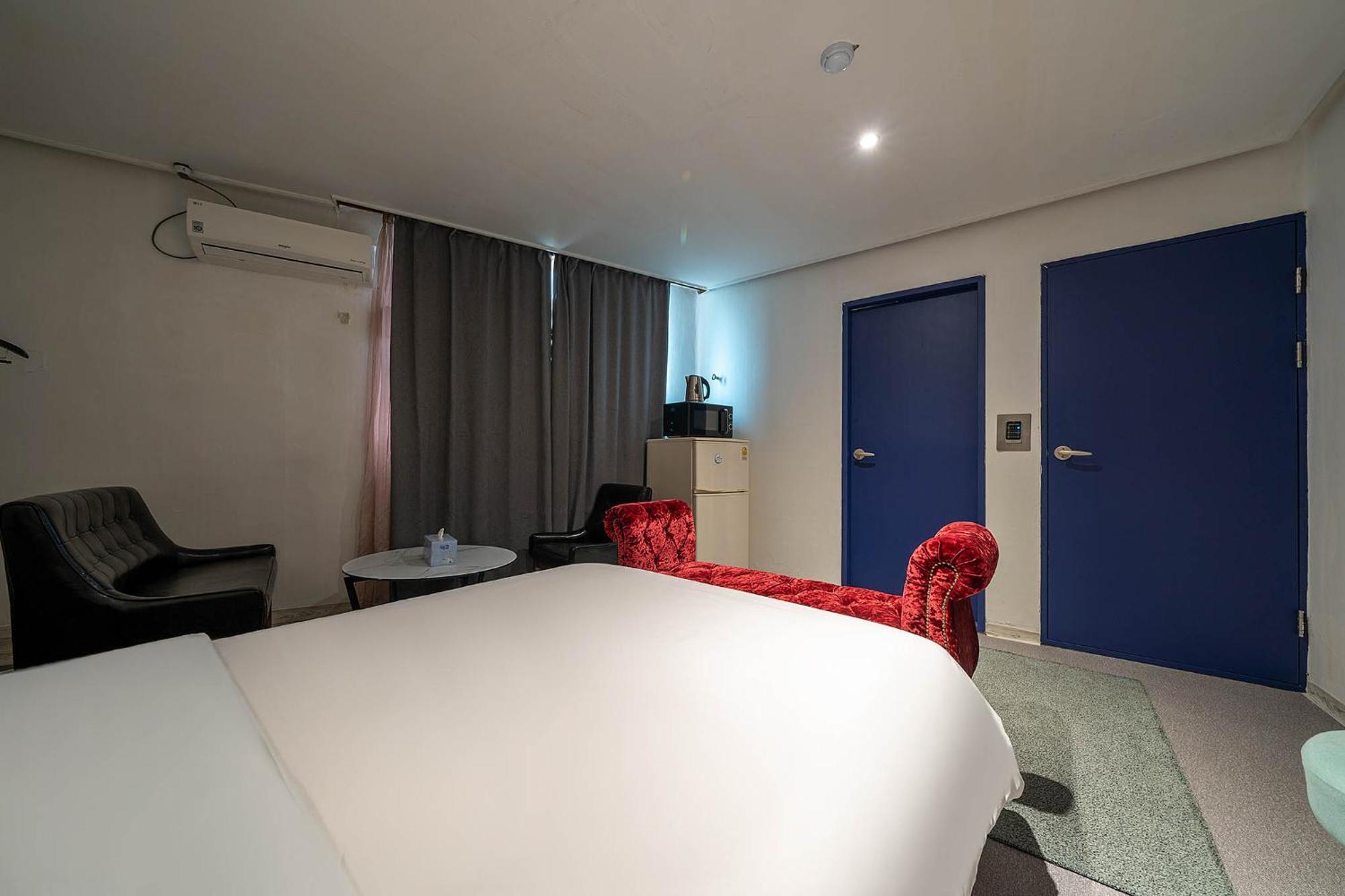 Pacific7 Hotel Pyeongtaek Exterior photo