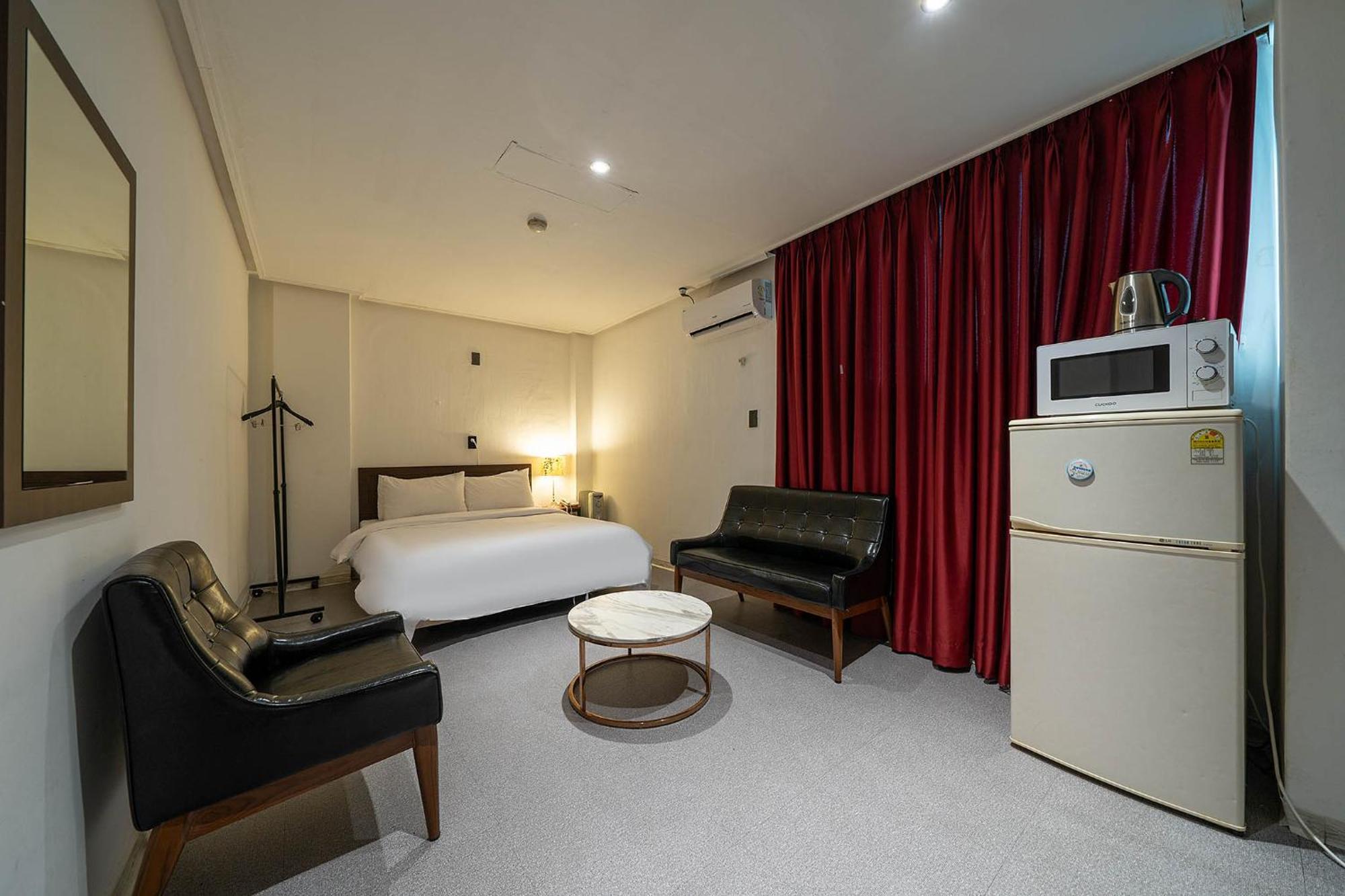 Pacific7 Hotel Pyeongtaek Exterior photo