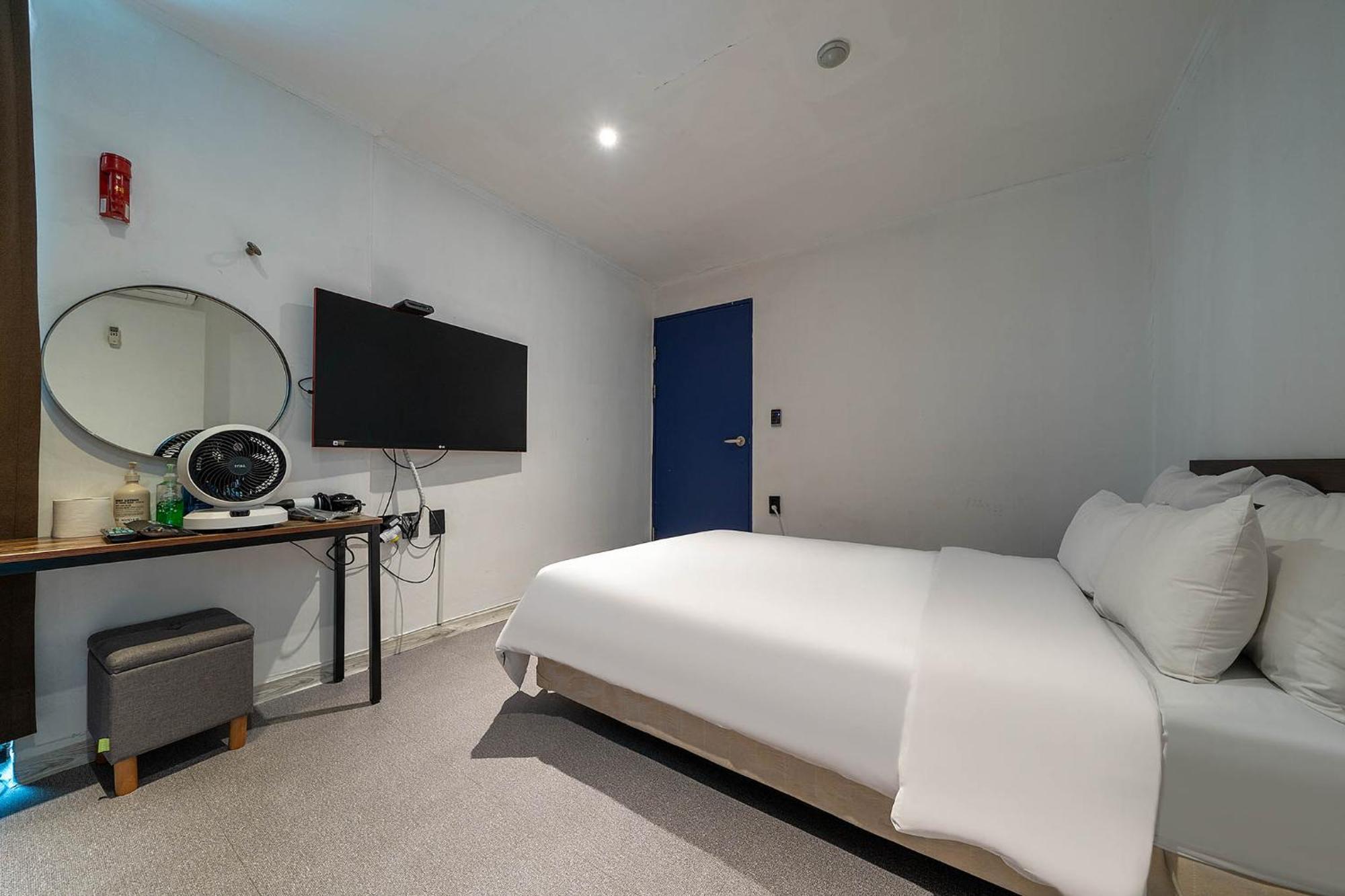 Pacific7 Hotel Pyeongtaek Exterior photo